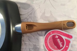 Chảo vuông chống dính vàng kim Aulux DVI-24 đáy từ