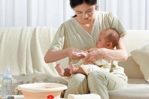 chậu rửa gấp gọn silicon ecoco e24098 có cảm biến nhiệt